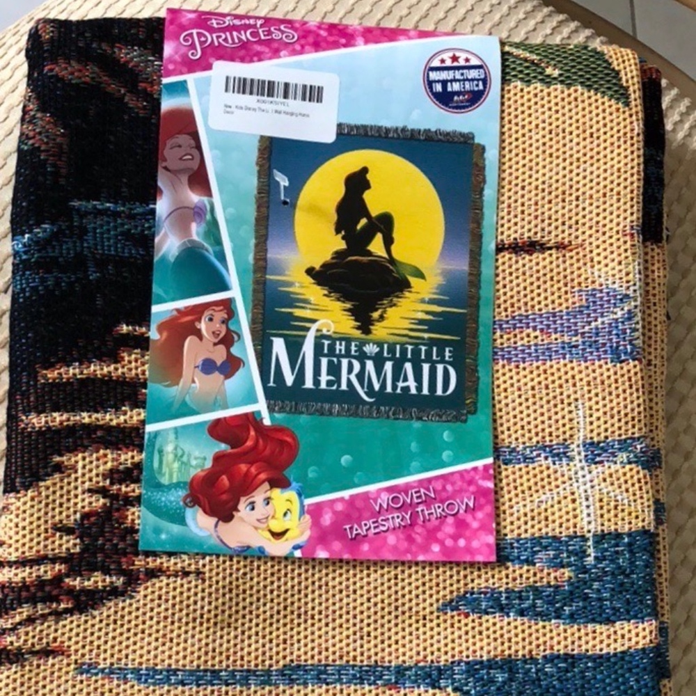 Disney - The Little Mermaid Woven Tapestry Trow